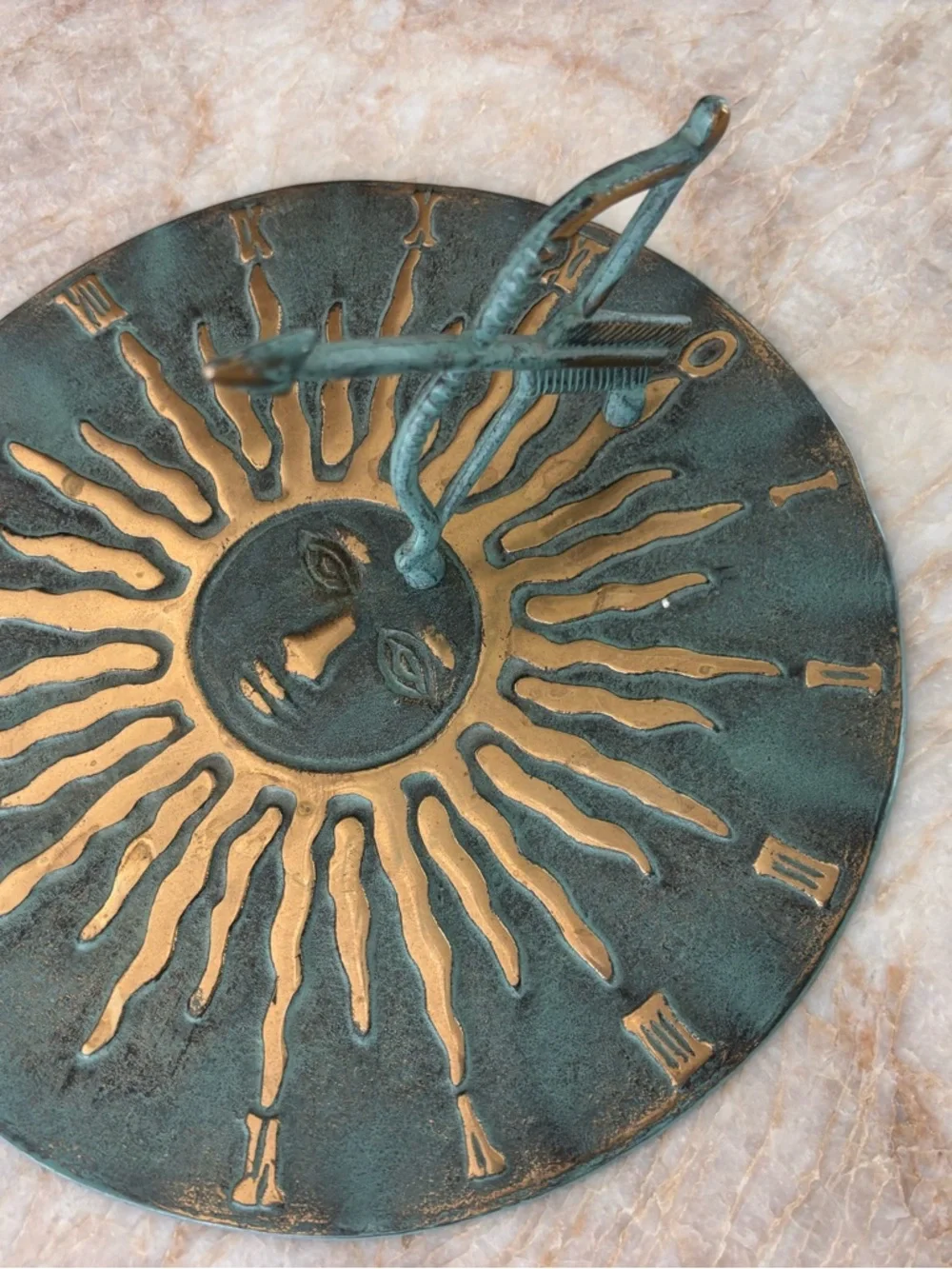 Brass Vintage 1992 Aged Patina Sundial Garden Decor Eclectic Unique Celestial - Picture 3 of 12